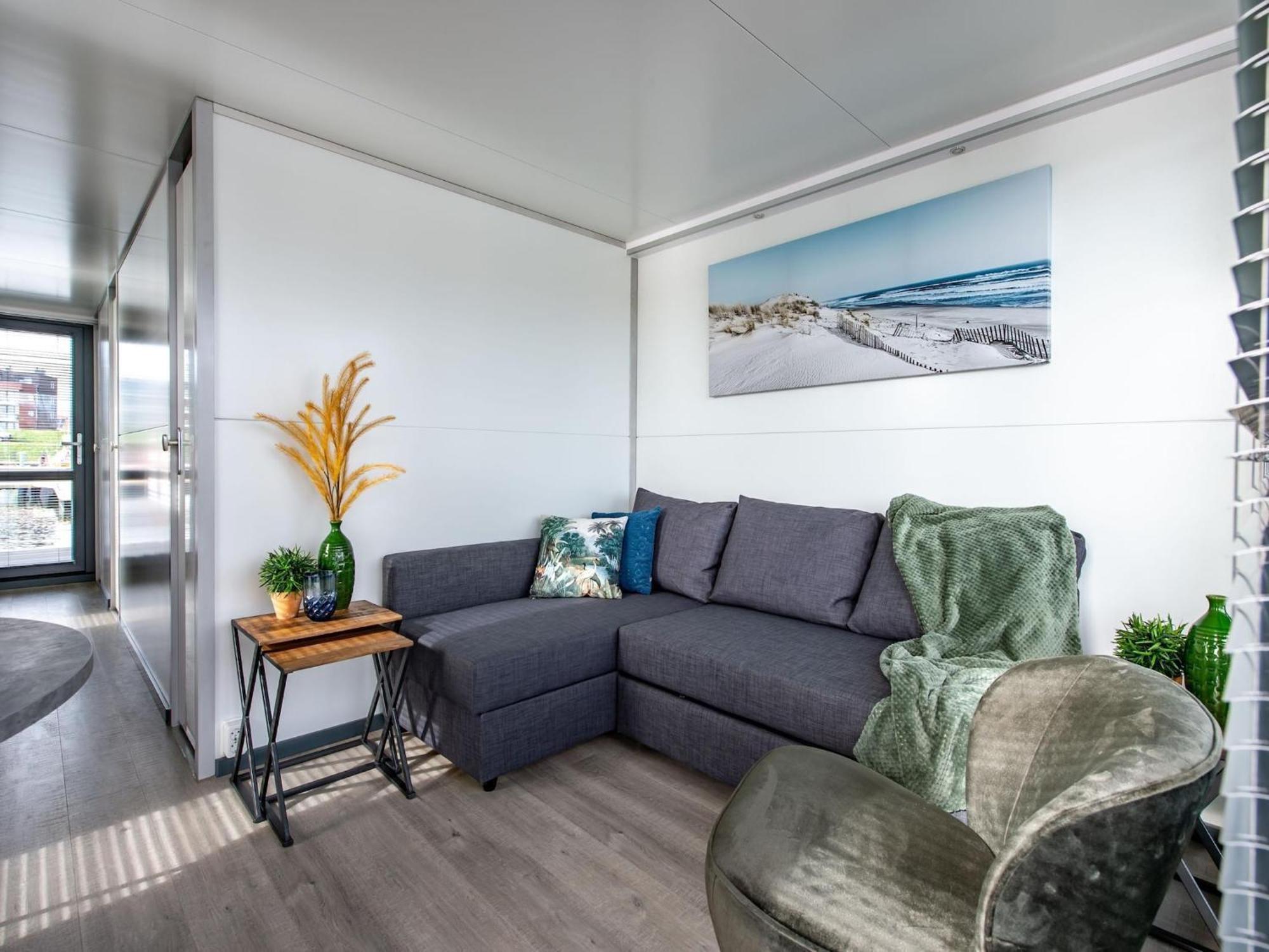 Waterlodge Blue Lagoon On A Jetty For 4 People Kamperland Exteriör bild